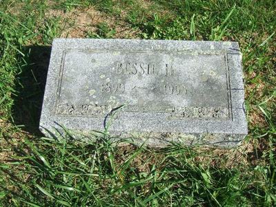 Gravestone — Bessie H. Roberts (1890–1993), Hancock Cemetery, Massachusetts
